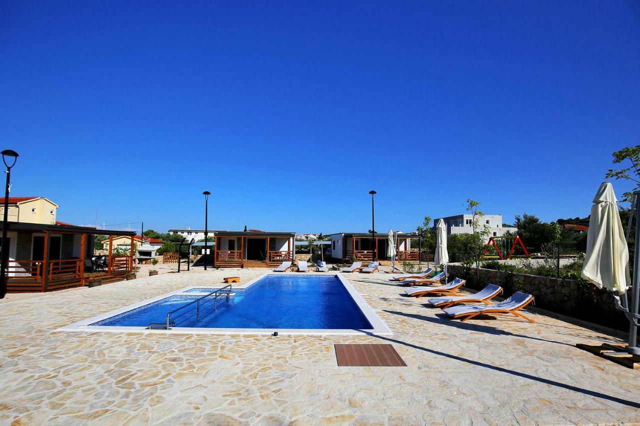 Marina Brugor Murter Exterior foto